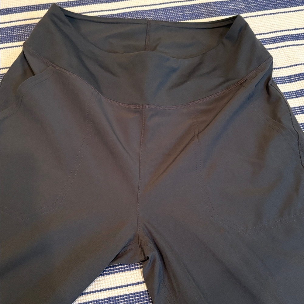 EUC Patagonia Women's Happy Hike Studio Pants in Forge Gray Size S - Picture 5 of 10